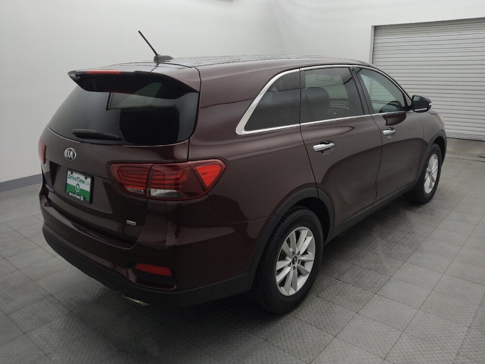 2019 Kia Sorento in Round Rock, TX 78664 - 18135801 9