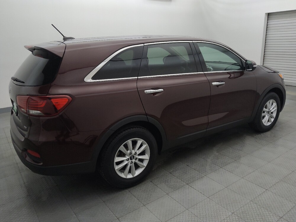 2019 Kia Sorento in Round Rock, TX 78664 - 18135801 10