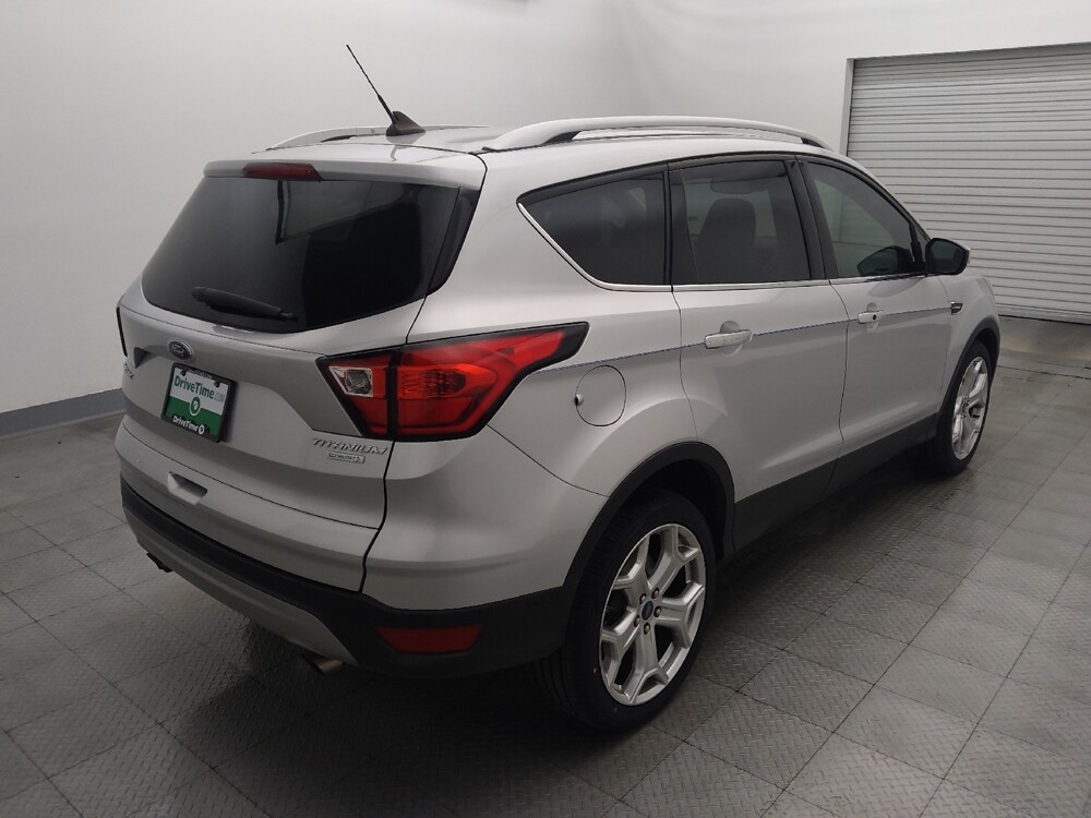 2019 Ford Escape in Temple, TX 76502 - 18135803 9