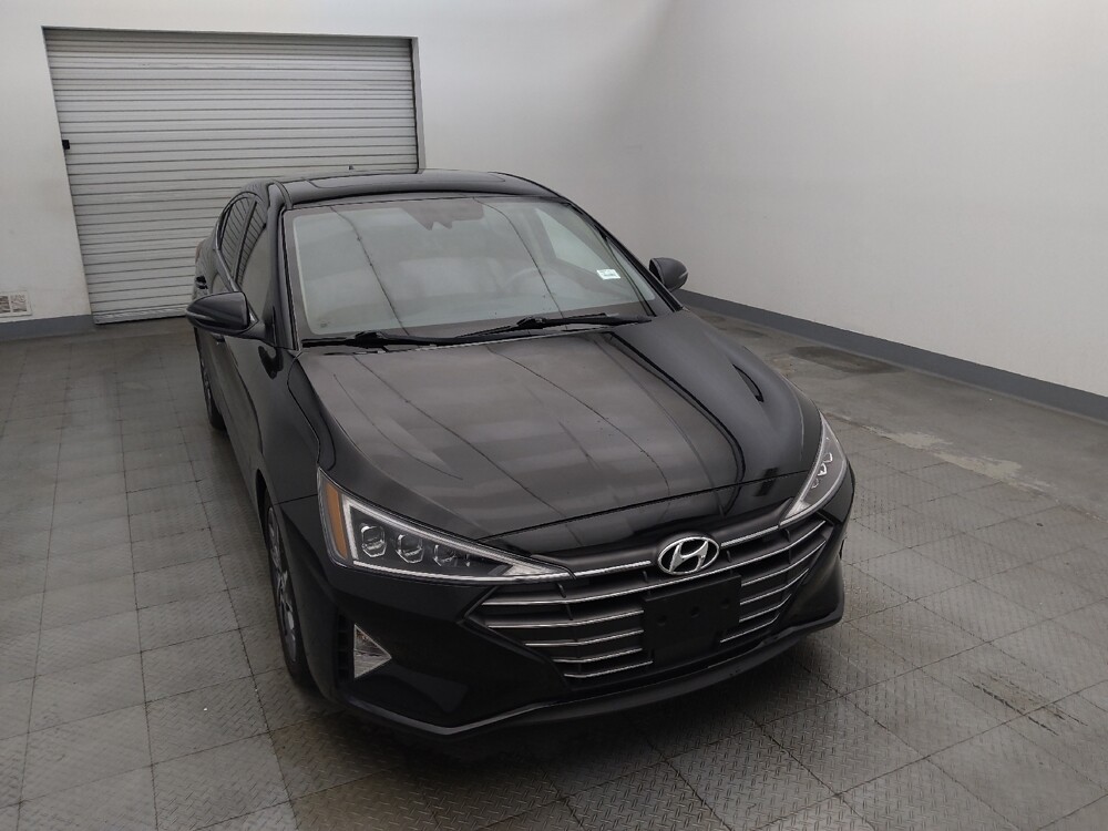 2019 Hyundai Elantra in Houston, TX 77060 - 18135808 14