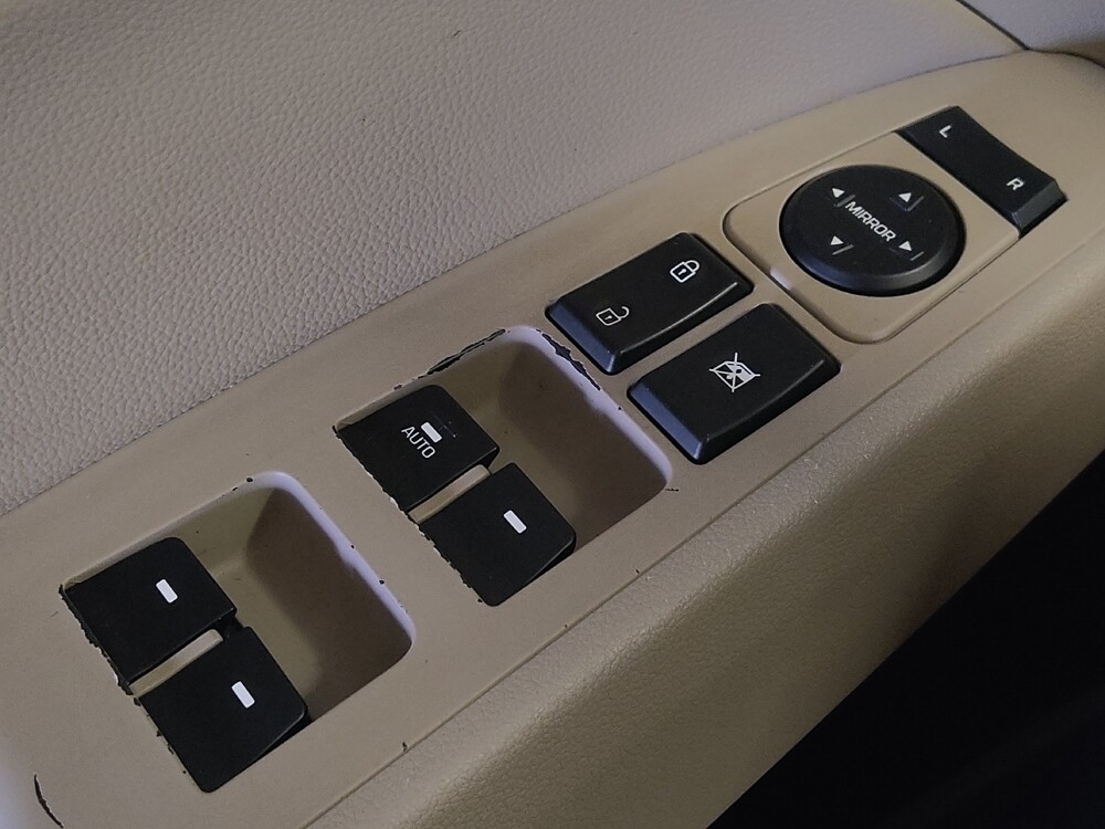 2019 Hyundai Elantra in Houston, TX 77060 - 18135808 27