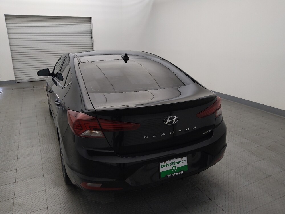 2019 Hyundai Elantra in Houston, TX 77060 - 18135808 6