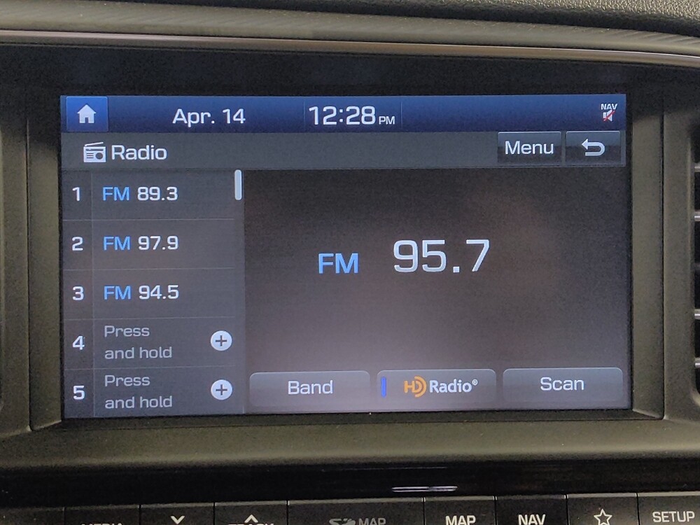 2019 Hyundai Elantra in Houston, TX 77060 - 18135808 25