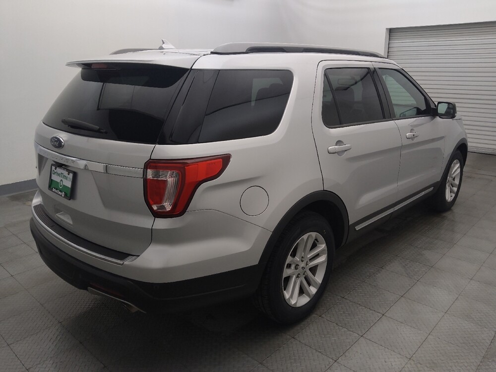 2018 Ford Explorer in Live Oak, TX 78233 - 18135812 9