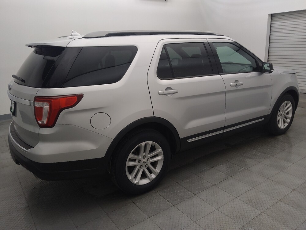 2018 Ford Explorer in Live Oak, TX 78233 - 18135812 10