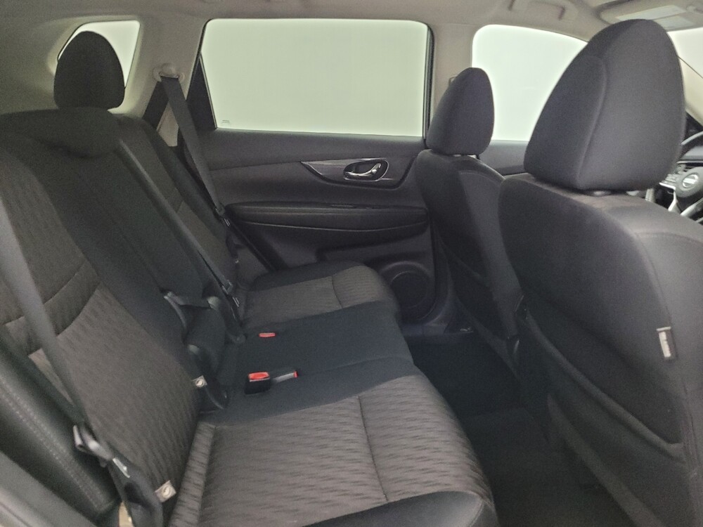 2017 Nissan Rogue in Columbus, OH 43231 - 18135815 19