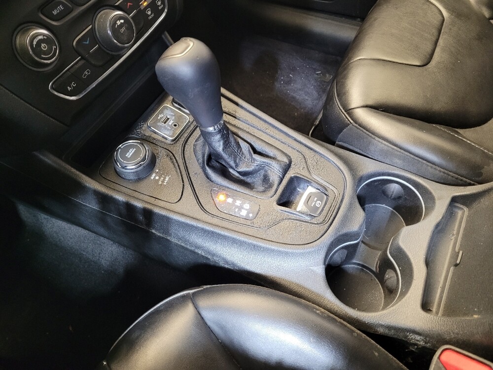 2019 Jeep Cherokee in Columbus, OH 43231 - 18135817 26