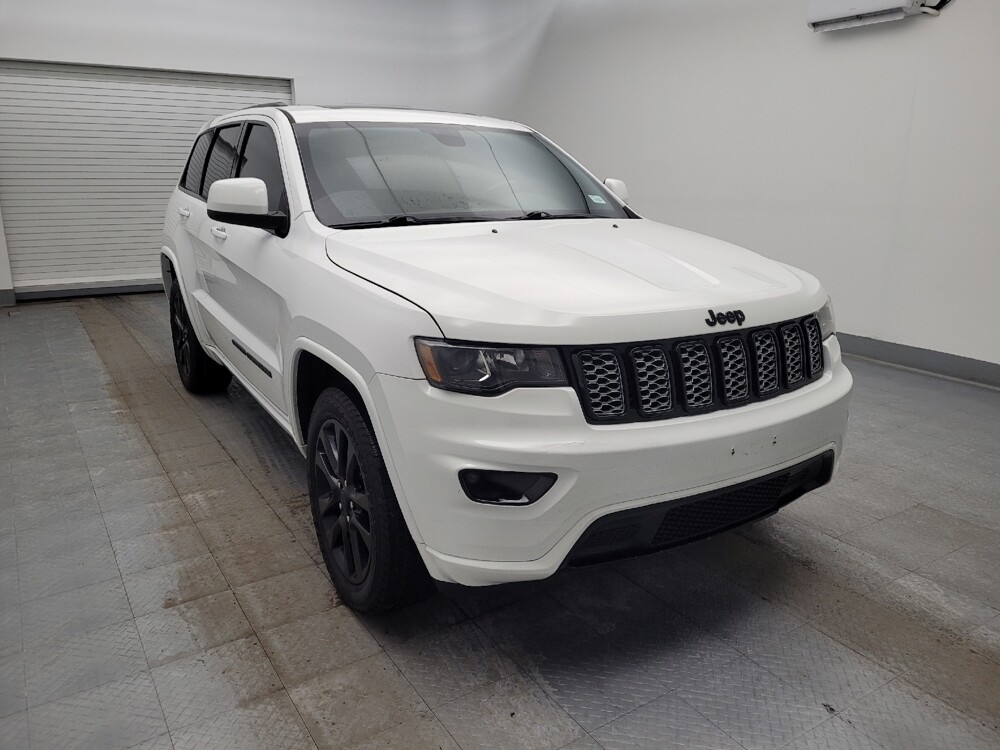 2018 Jeep Grand Cherokee in Fairfield, OH 45014 - 18135818 13