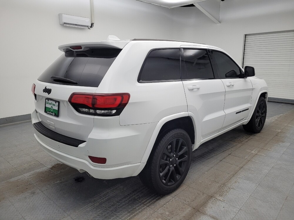 2018 Jeep Grand Cherokee in Fairfield, OH 45014 - 18135818 9