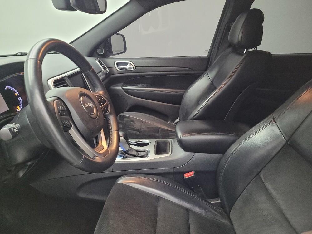 2018 Jeep Grand Cherokee in Fairfield, OH 45014 - 18135818 17