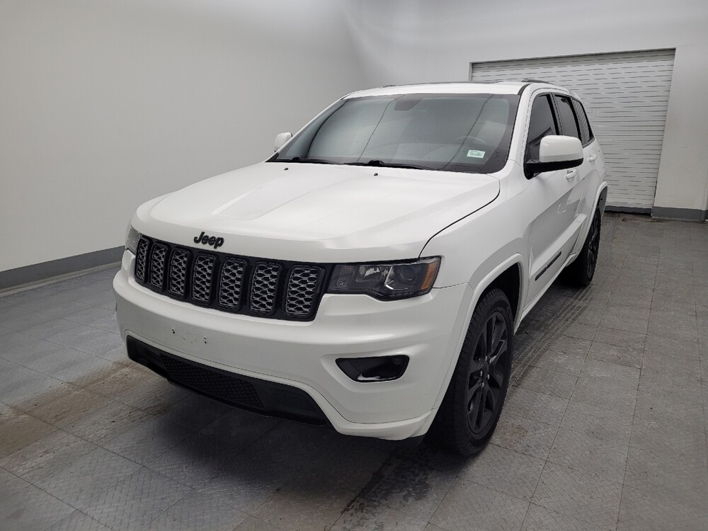 2018 Jeep Grand Cherokee in Fairfield, OH 45014 - 18135818 15