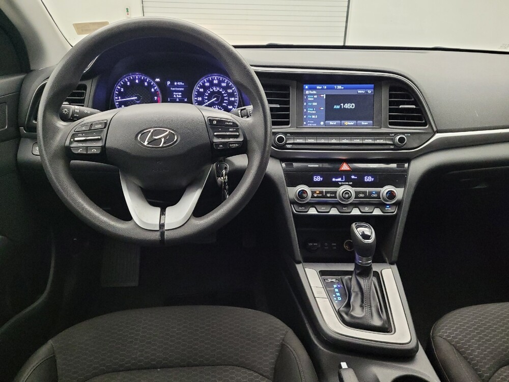 2020 Hyundai Elantra in Miamisburg, OH 45342 - 18135820 22