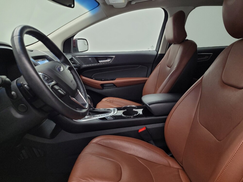 2018 Ford Edge in Columbus, OH 43228 - 18135823 17