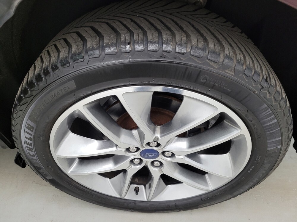 2018 Ford Edge in Columbus, OH 43228 - 18135823 31