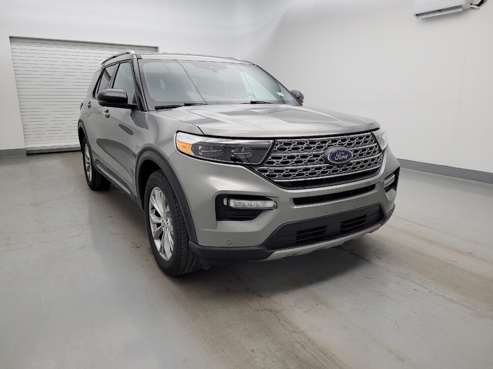 2020 Ford Explorer in Louisville, KY 40258 - 18135824 13