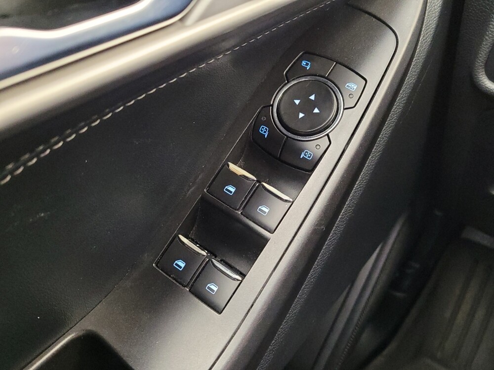 2020 Ford Explorer in Louisville, KY 40258 - 18135824 27