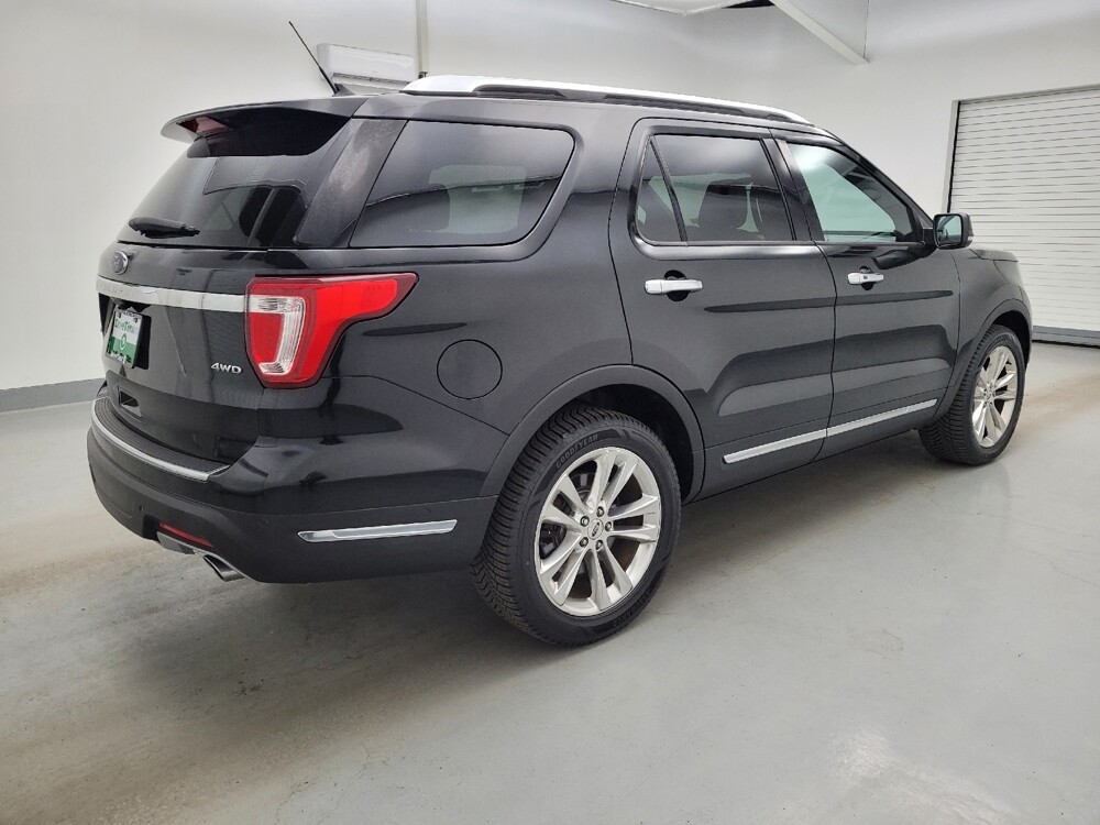 2018 Ford Explorer in Louisville, KY 40258 - 18135830 10