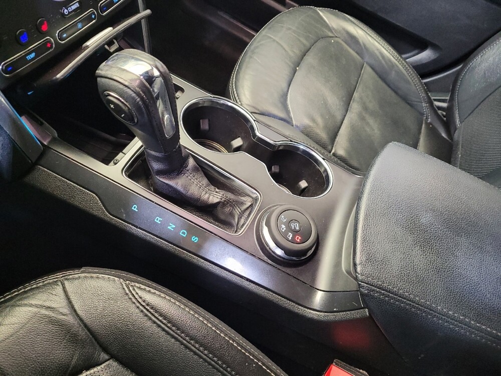 2018 Ford Explorer in Louisville, KY 40258 - 18135830 26