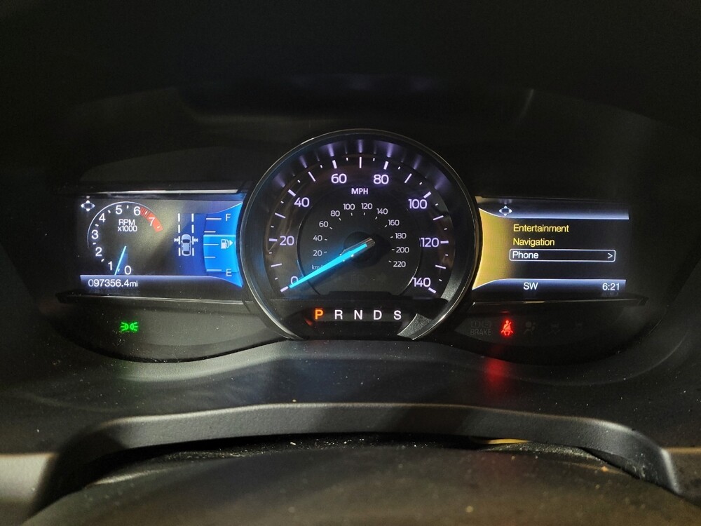 2018 Ford Explorer in Louisville, KY 40258 - 18135830 23