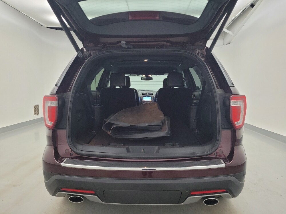 2018 Ford Explorer in Lexington, KY 40509 - 18135831 29