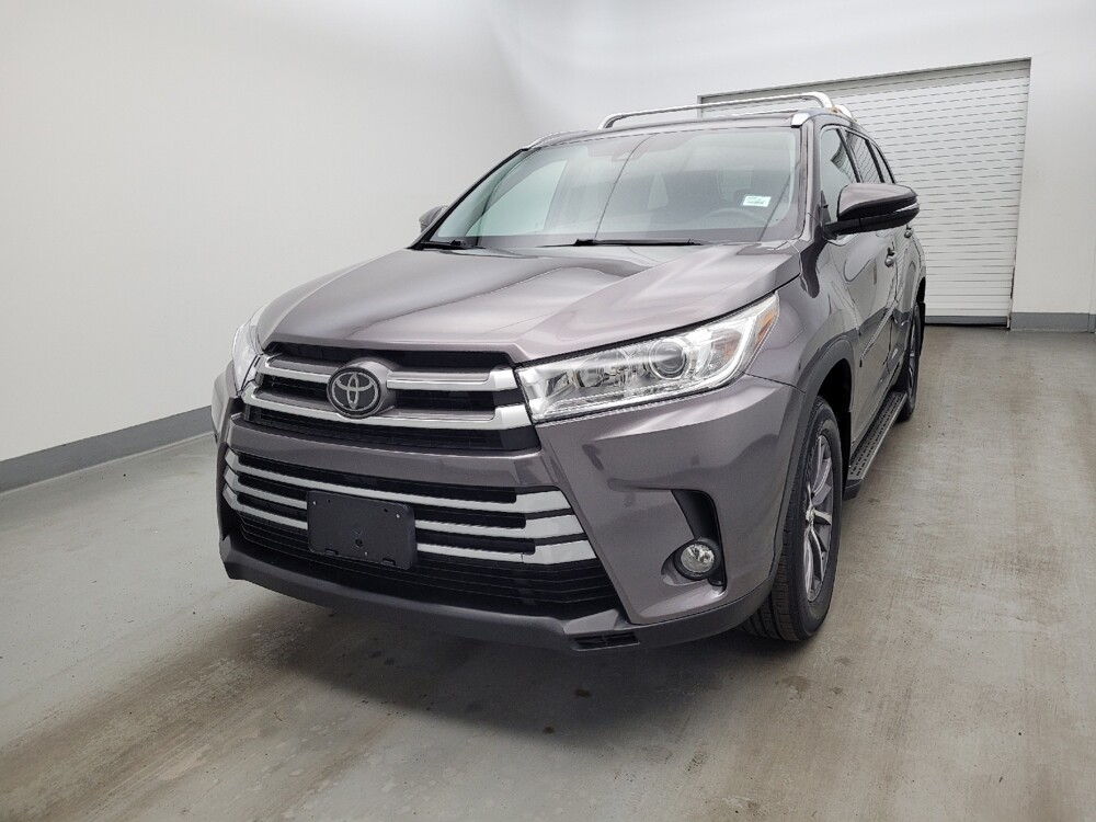 2019 Toyota Highlander in Maple Heights, OH 44137 - 18135833 15