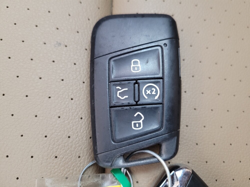 2022 Volkswagen Atlas in Lexington, KY 40509 - 18135834 32