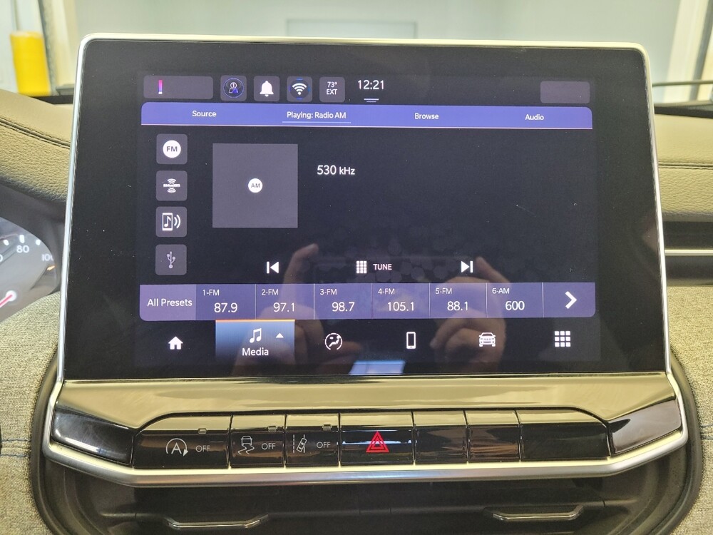 2024 Jeep Compass in Louisville, KY 40258 - 18135837 25