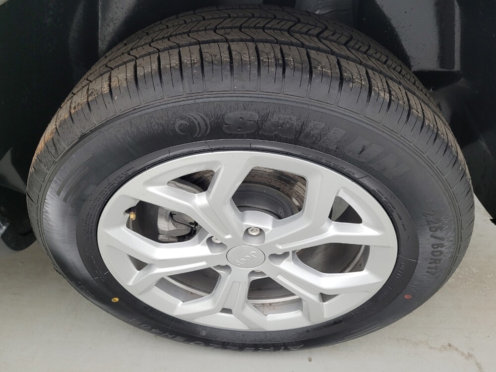 2024 Jeep Compass in Louisville, KY 40258 - 18135837 31