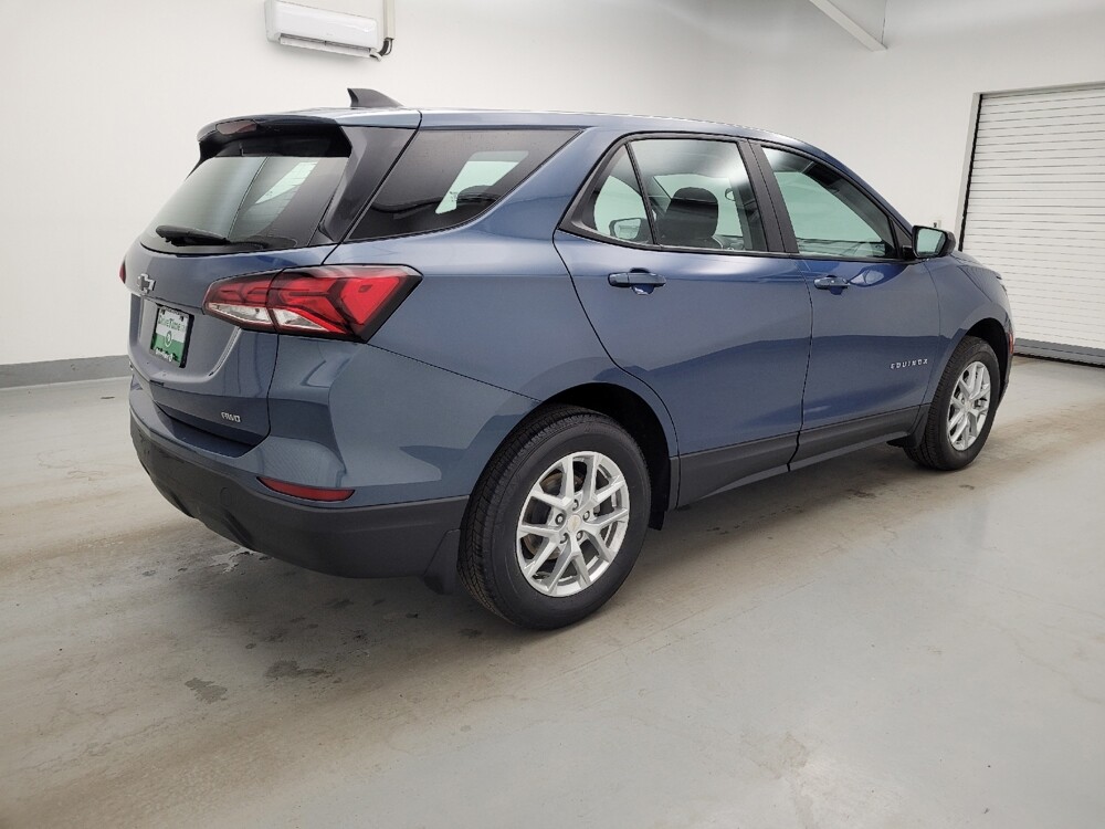 2024 Chevrolet Equinox in Columbus, OH 43228 - 18135838 10