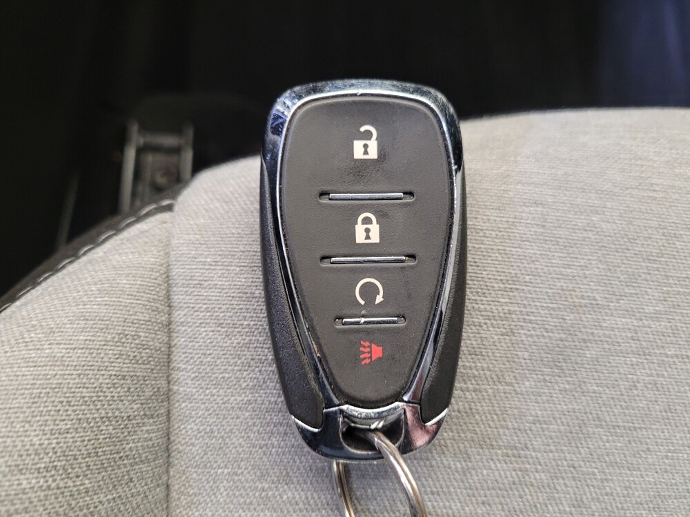 2024 Chevrolet Equinox in Columbus, OH 43228 - 18135838 32