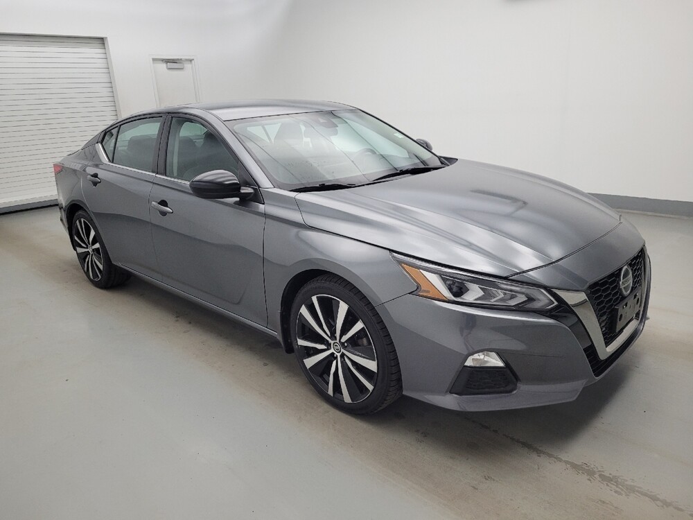 2020 Nissan Altima in Columbus, OH 43228 - 18135840 11