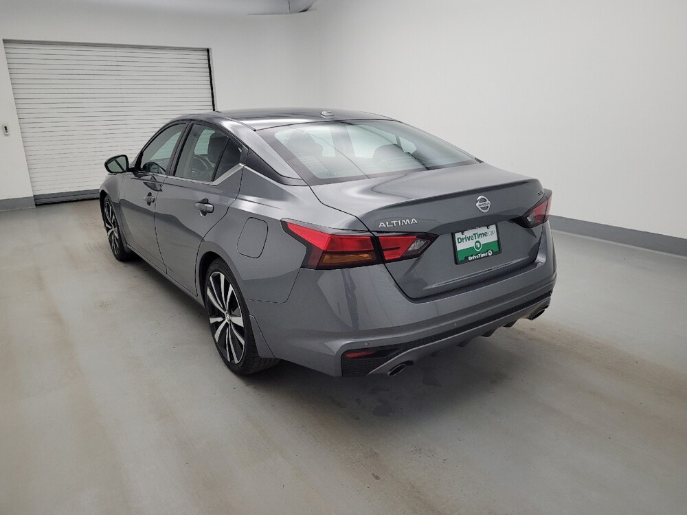 2020 Nissan Altima in Columbus, OH 43228 - 18135840 5