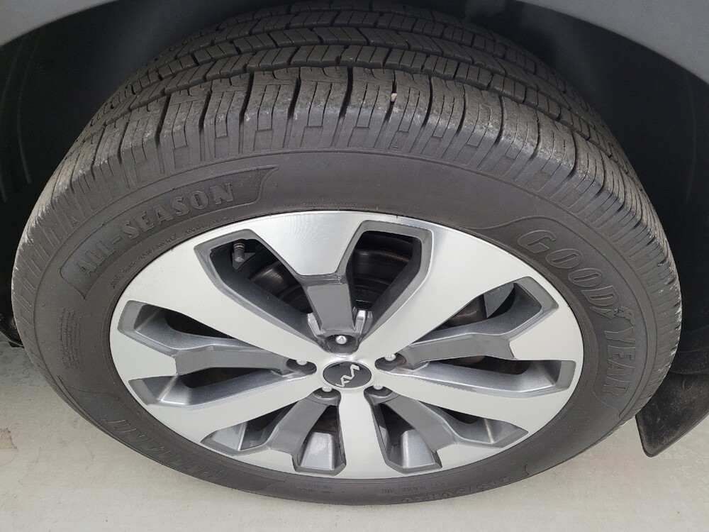 2022 Kia Telluride in Cincinnati, OH 45255 - 18135842 31