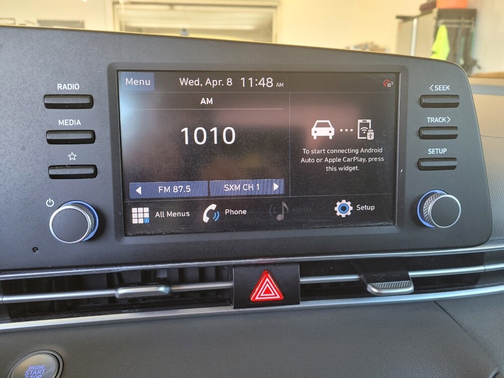 2023 Hyundai Elantra in Cincinnati, OH 45255 - 18135846 25