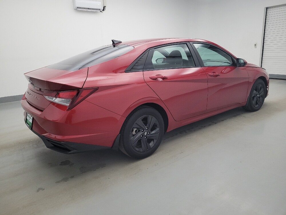 2023 Hyundai Elantra in Cincinnati, OH 45255 - 18135846 10