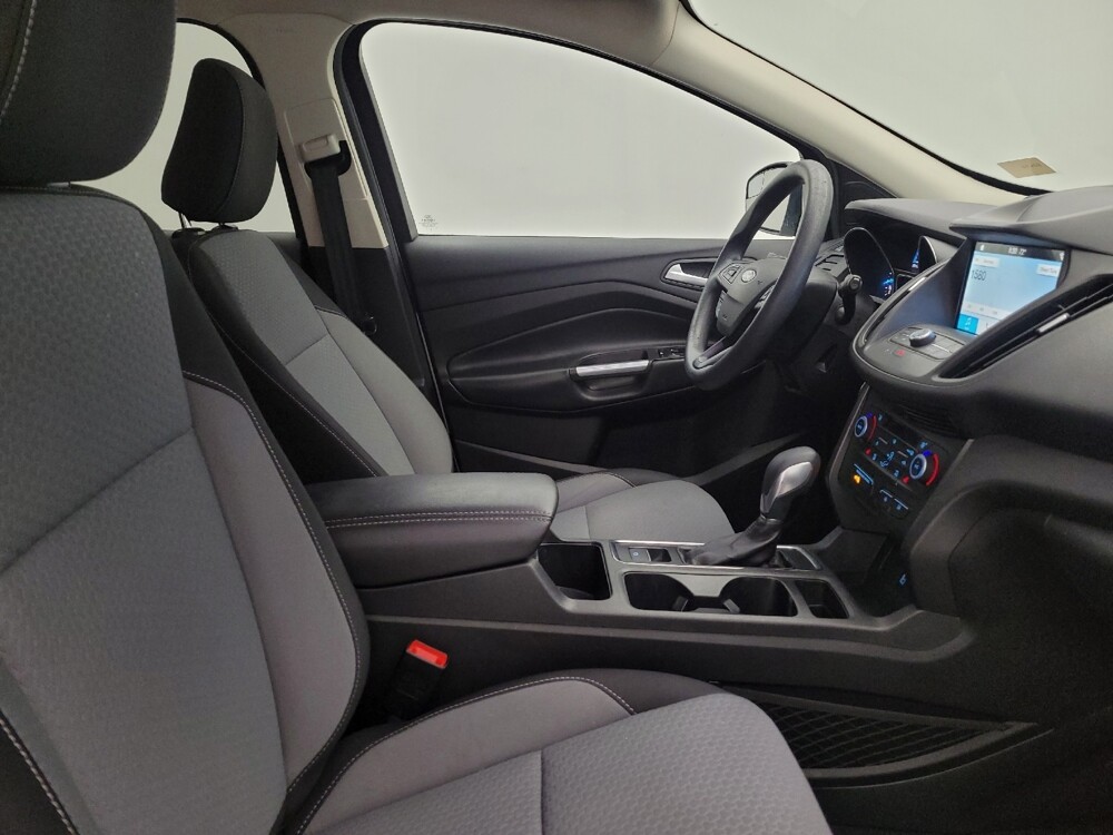 2019 Ford Escape in Columbus, OH 43228 - 18135847 21