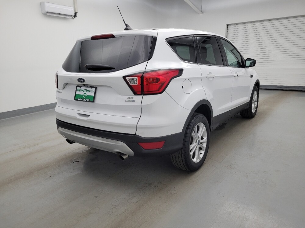 2019 Ford Escape in Columbus, OH 43228 - 18135847 9