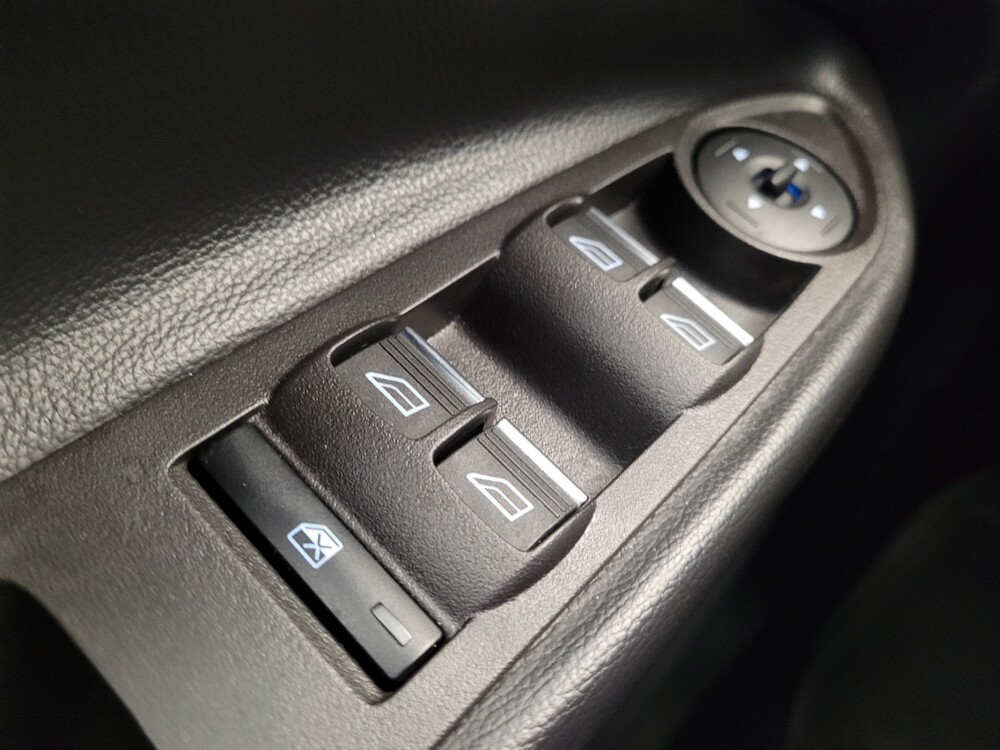 2019 Ford Escape in Columbus, OH 43228 - 18135847 27