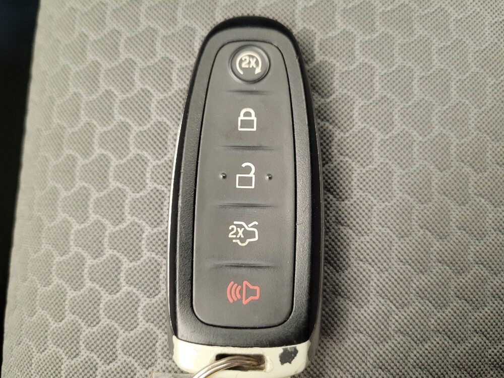 2019 Ford Escape in Columbus, OH 43228 - 18135847 32