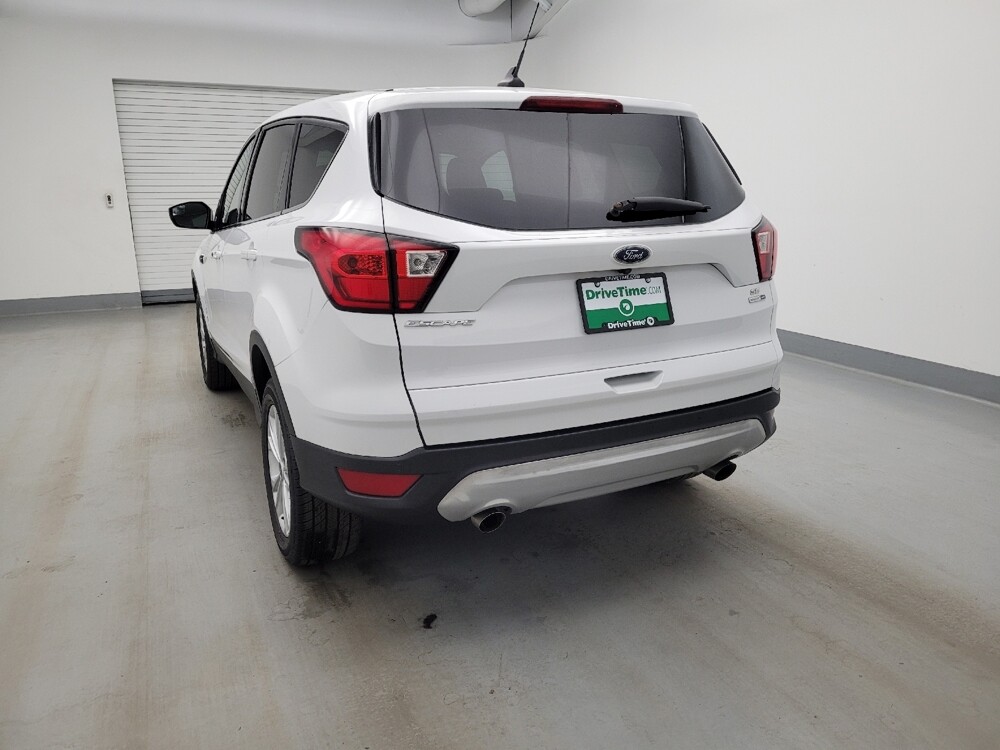 2019 Ford Escape in Columbus, OH 43228 - 18135847 6