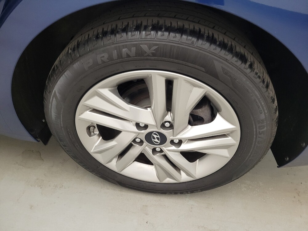 2020 Hyundai Elantra in Louisville, KY 40258 - 18135848 31