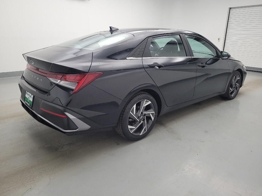 2024 Hyundai Elantra in Lexington, KY 40509 - 18135849 10