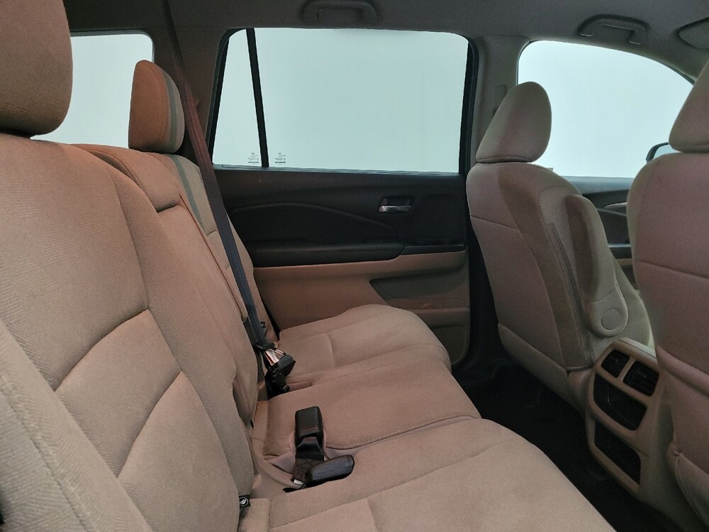 2019 Honda Pilot in Louisville, KY 40258 - 18135852 19