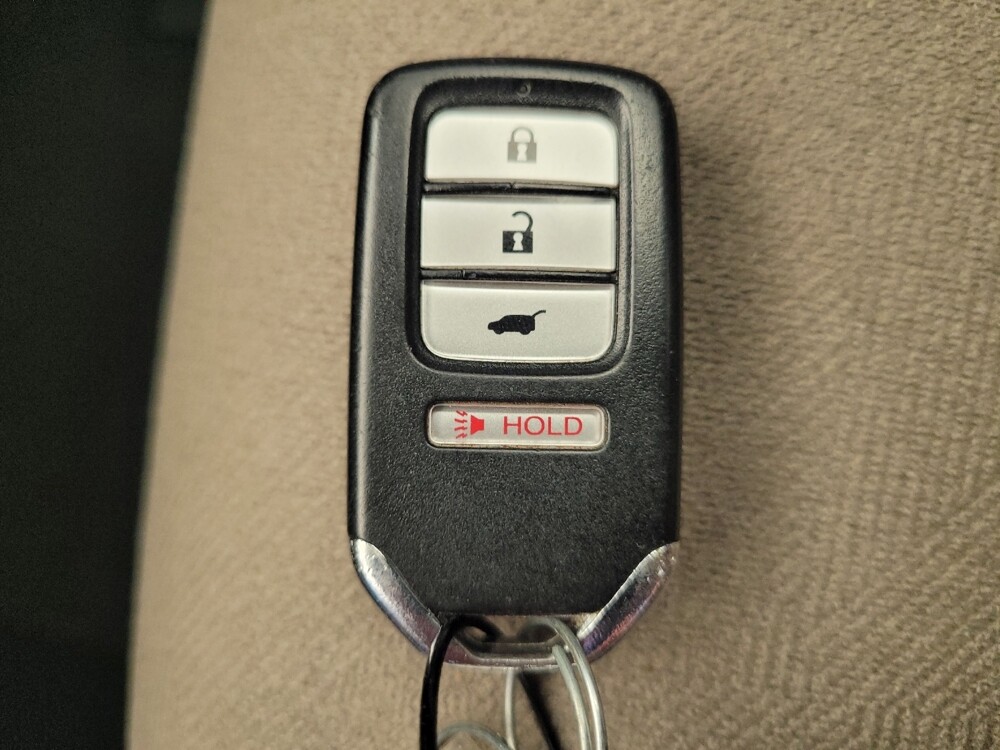 2019 Honda Pilot in Louisville, KY 40258 - 18135852 32