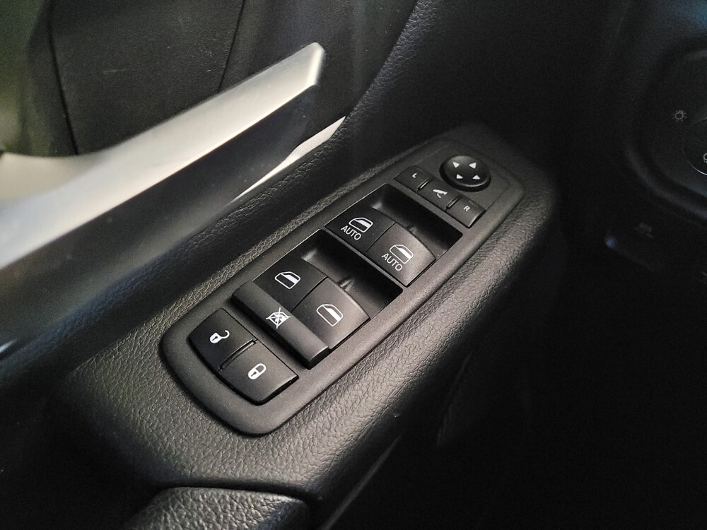 2021 RAM 1500 in Lexington, KY 40509 - 18135854 27