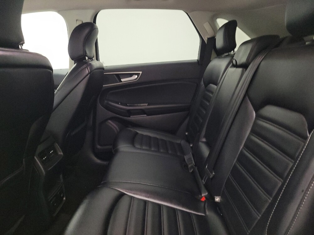 2019 Ford Edge in Louisville, KY 40258 - 18135855 18