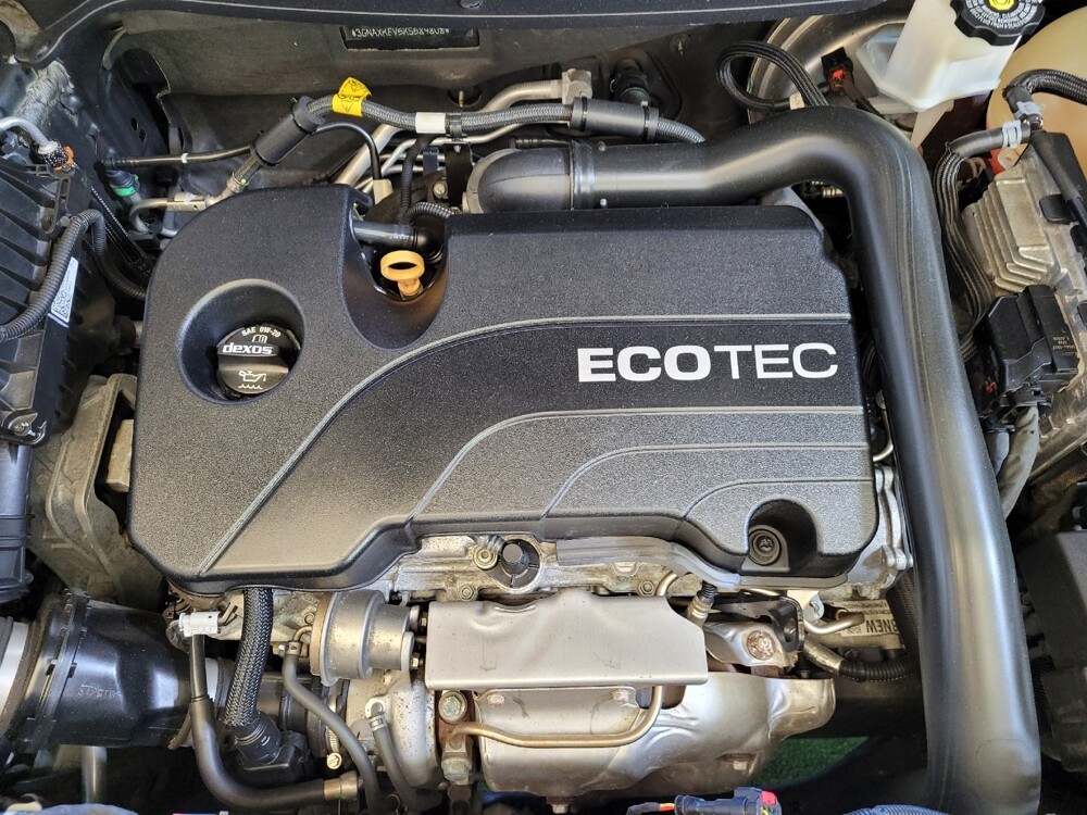 2019 Chevrolet Equinox in Cincinnati, OH 45255 - 18135856 30