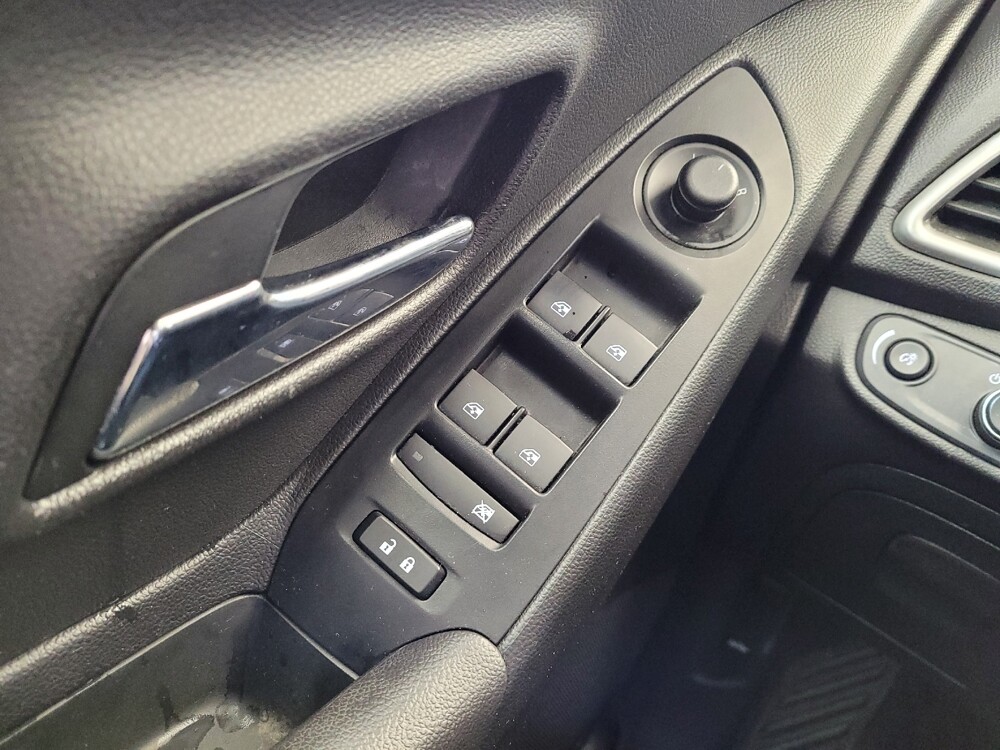 2020 Chevrolet Trax in Columbus, OH 43231 - 18135858 27