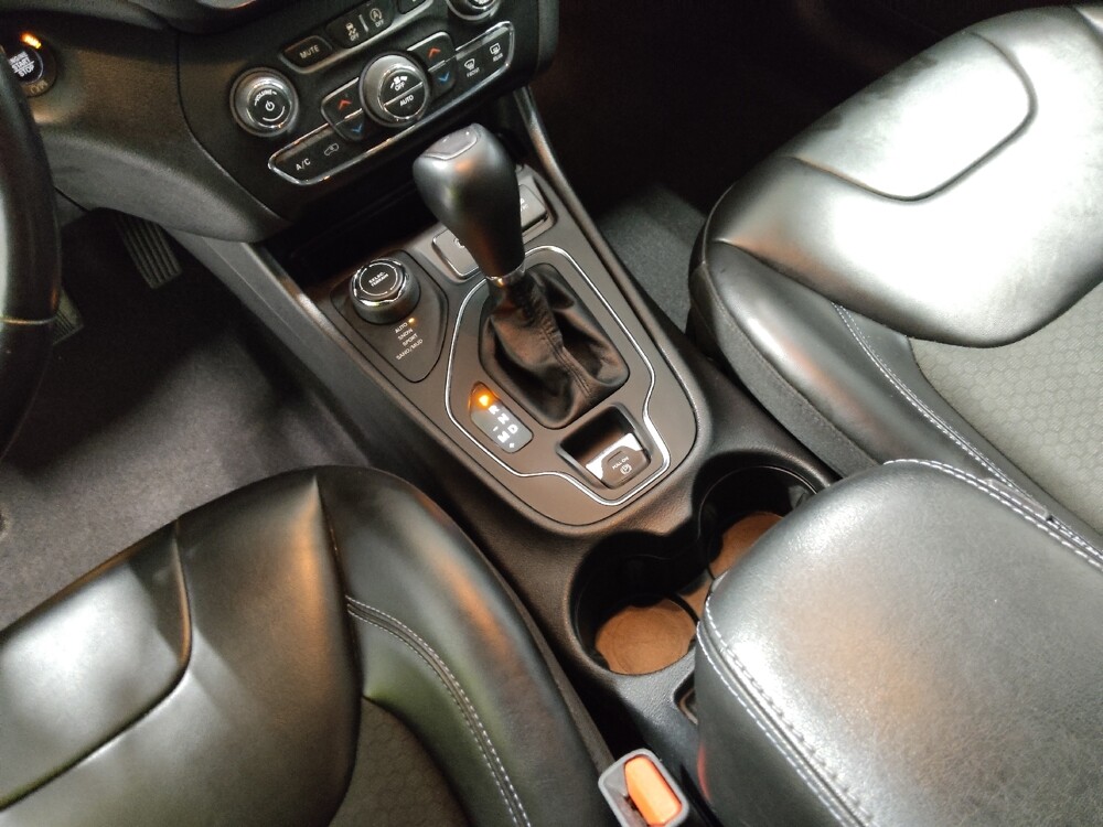 2020 Jeep Cherokee in Columbus, OH 43231 - 18135860 26