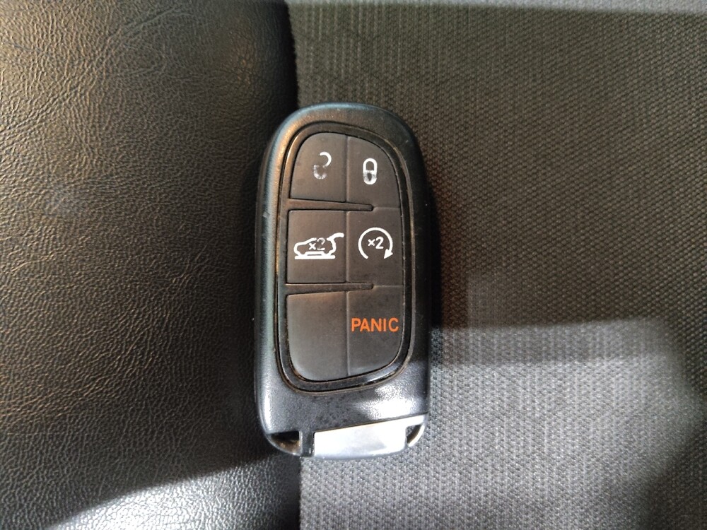 2020 Jeep Cherokee in Columbus, OH 43231 - 18135860 33